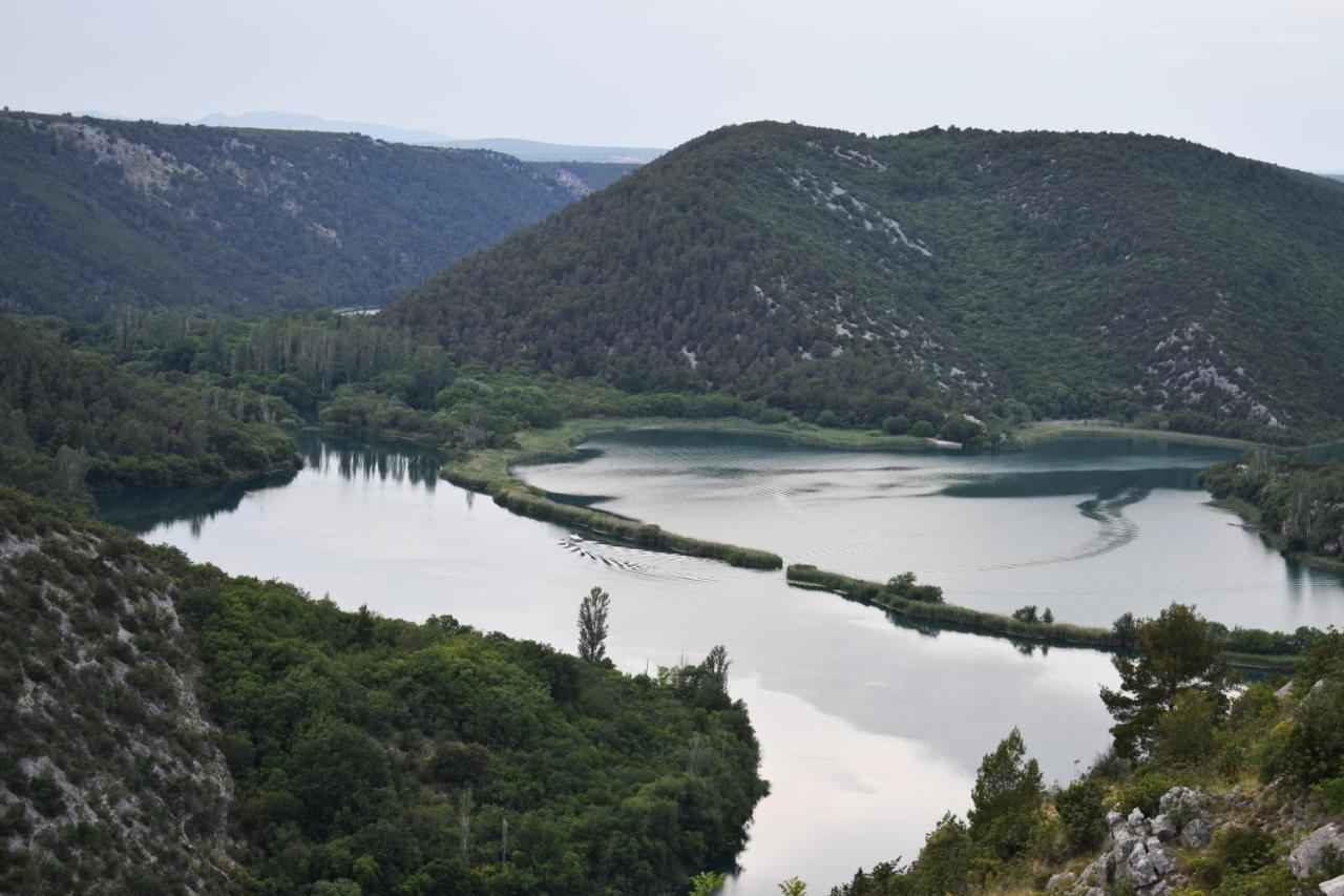 Matanovi Dvori-Krka National Park Hotell Lozovac Exteriör bild